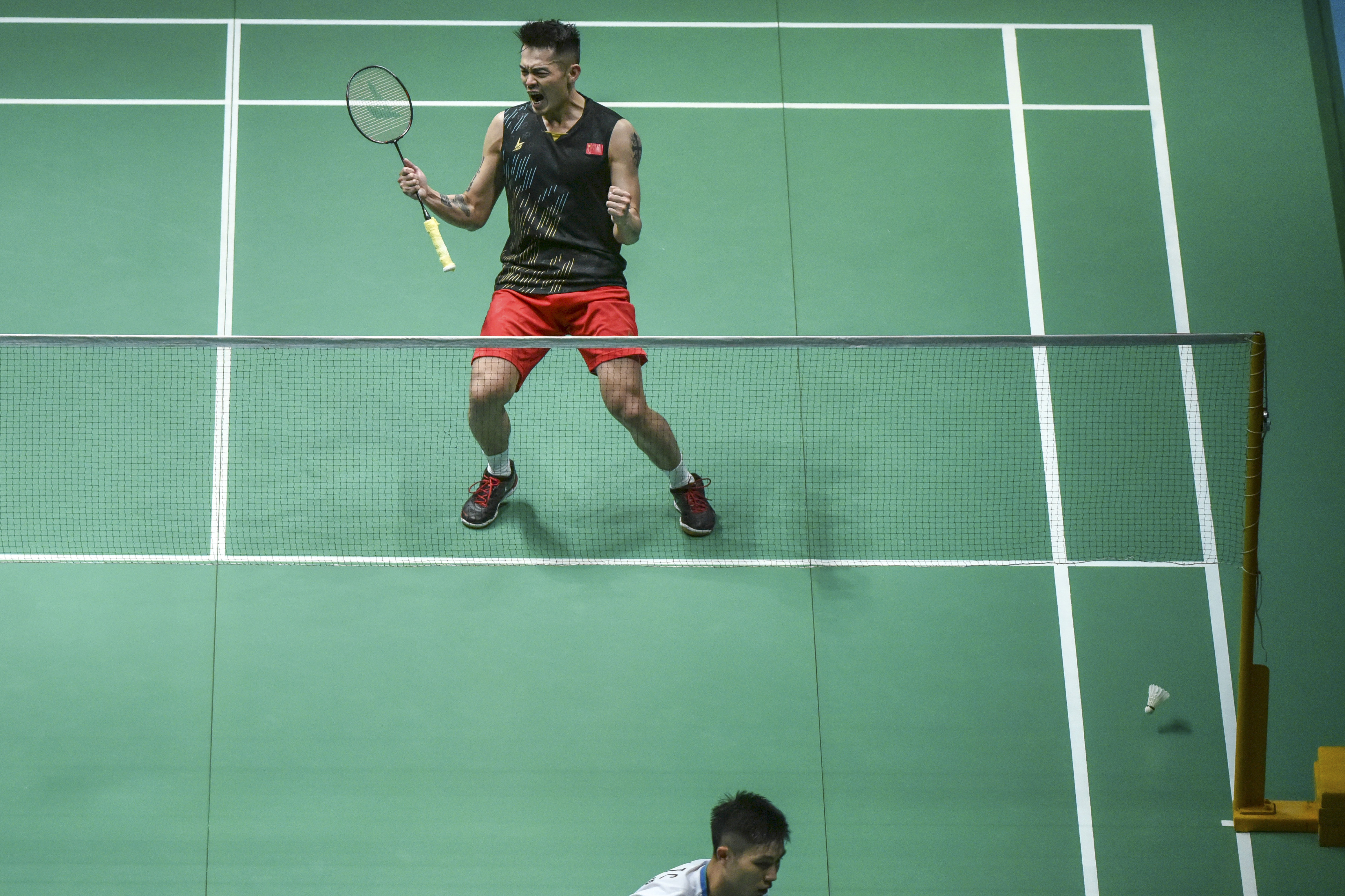 关于马来西亚羽毛球队碾压英格兰羽毛球队，林丹高光表现的信息