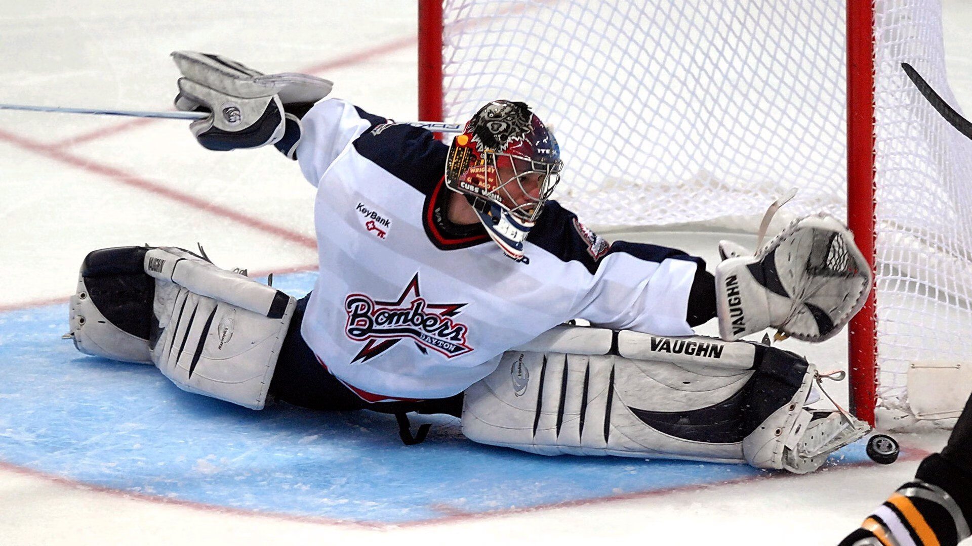 从墨尔本到伦敦，阿尔卡拉斯以澳网翻盘精神点燃拉沃尔杯逆袭之火